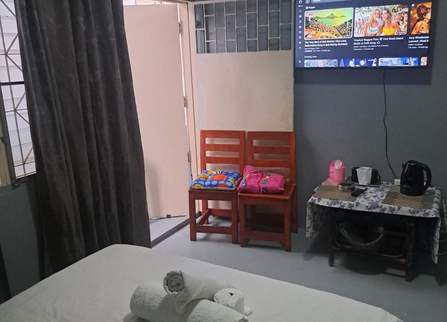 Guest house Scandalic Bar And