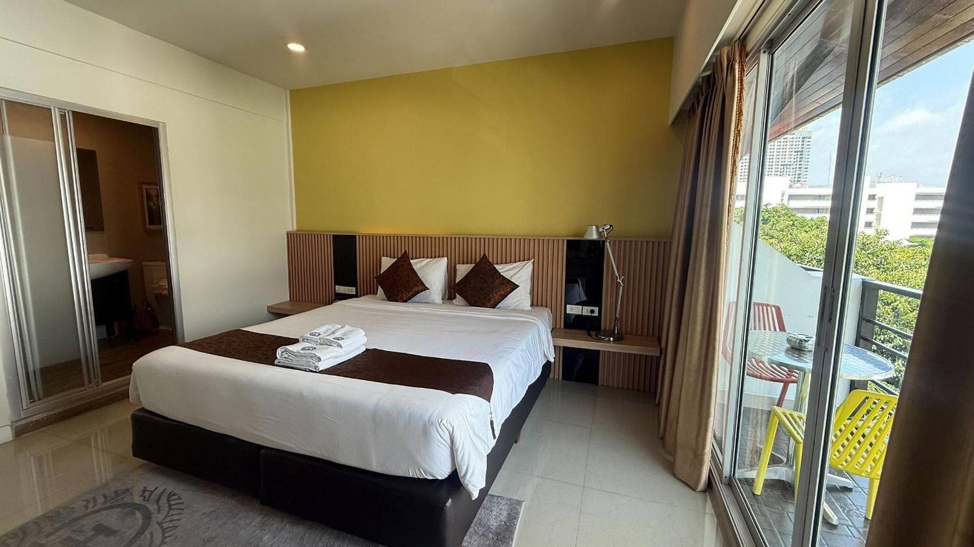 โรงแรม เดอะ โกลเด้น วิล บูติคแอนด์สปา Pattaya
