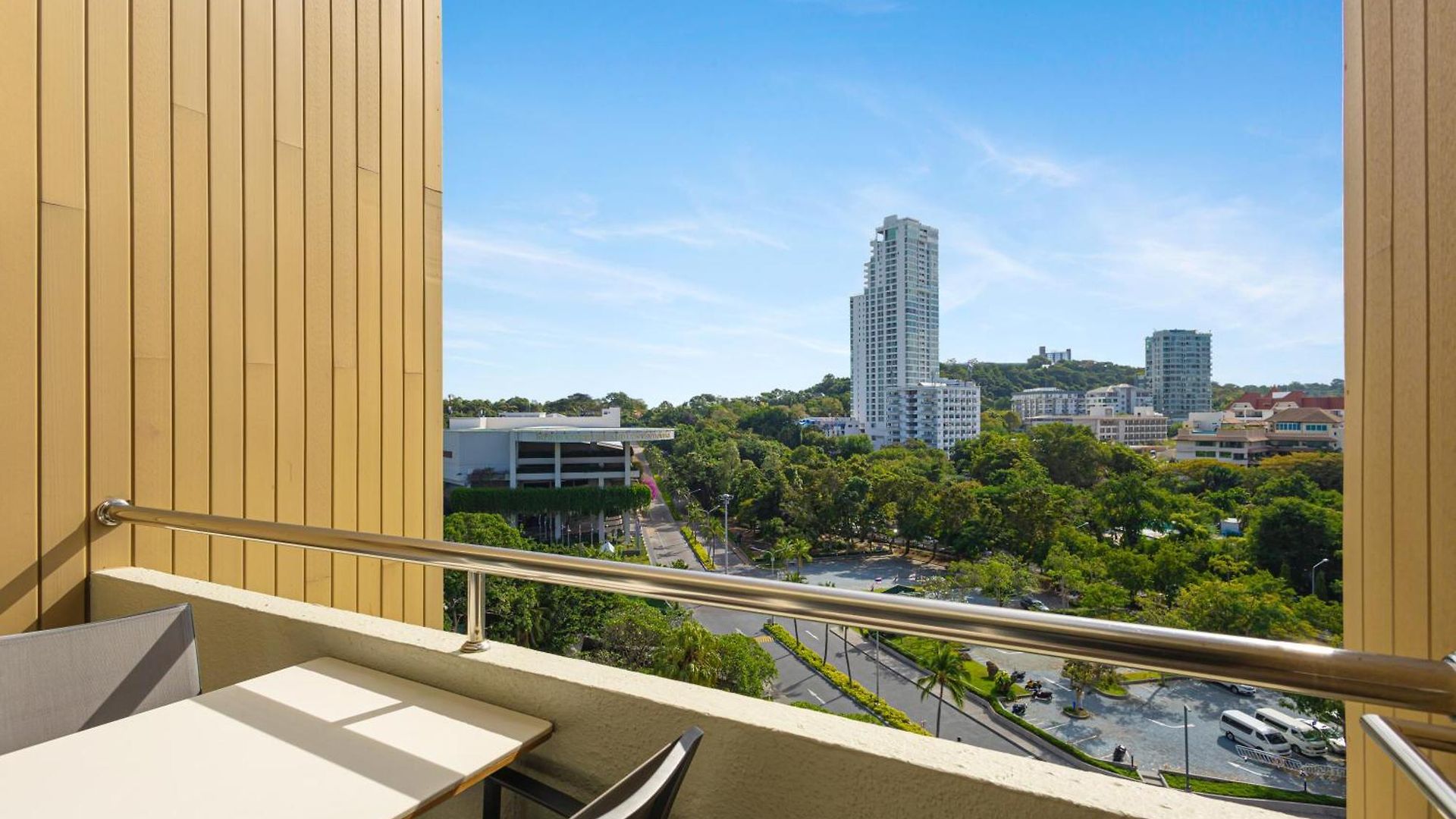 โรงแรม Royal Cliff 5*