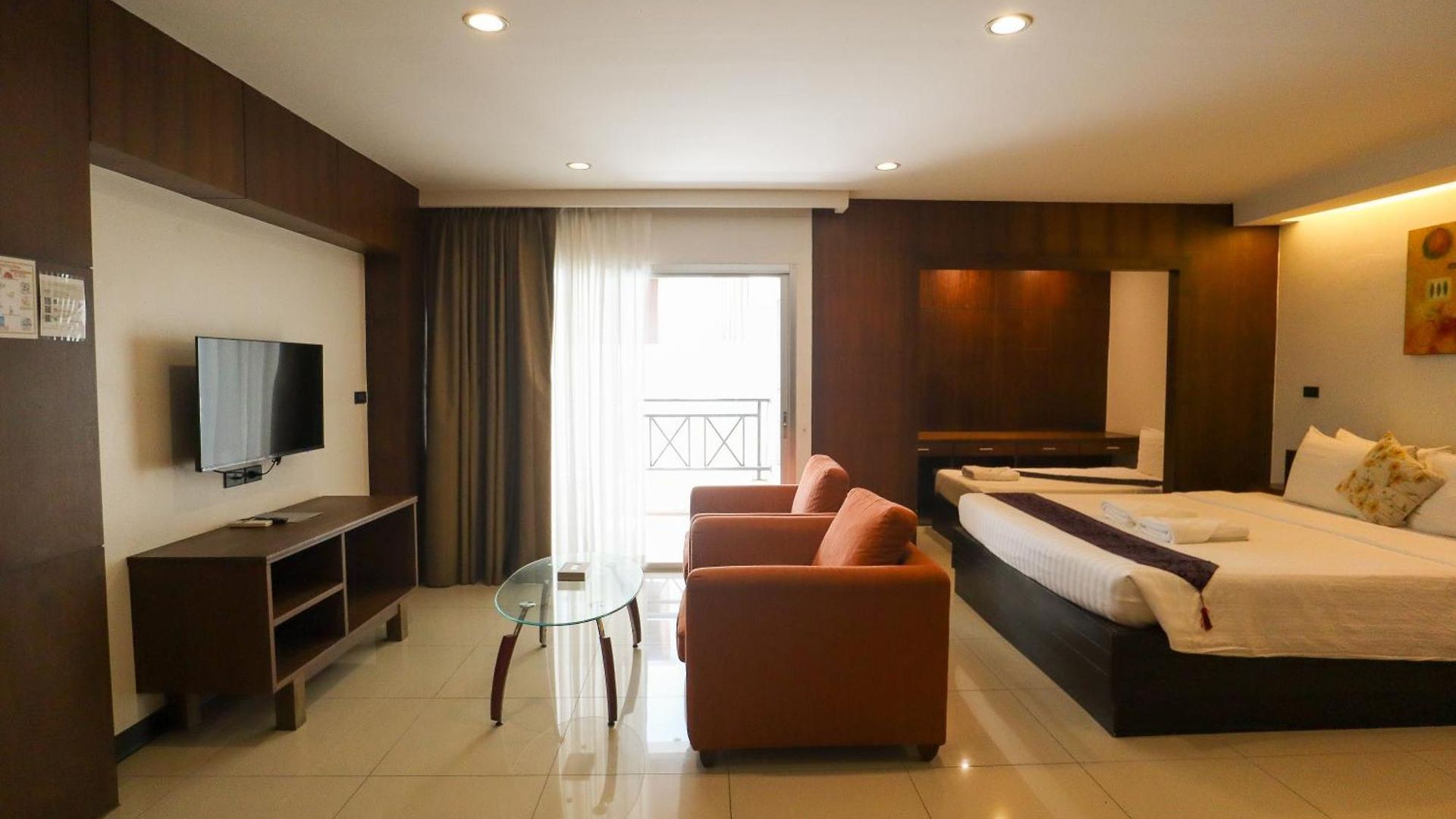 เบย์วอลค์ เรสซิเดนซ์ พัทยา - บาย ไทยวัฒน์ 3* Pattaya