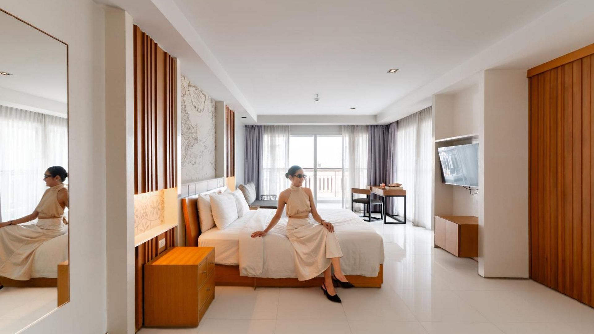 Welcome World Beachfront Pattaya