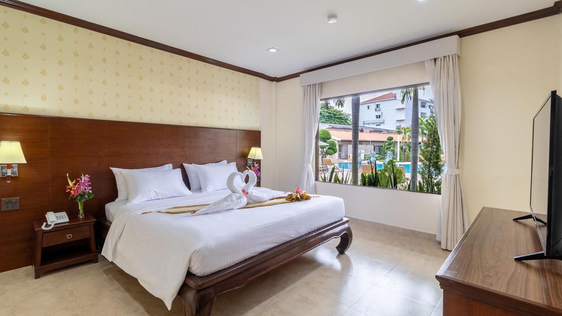ไทยการ์เด้น โรงแรม 4*