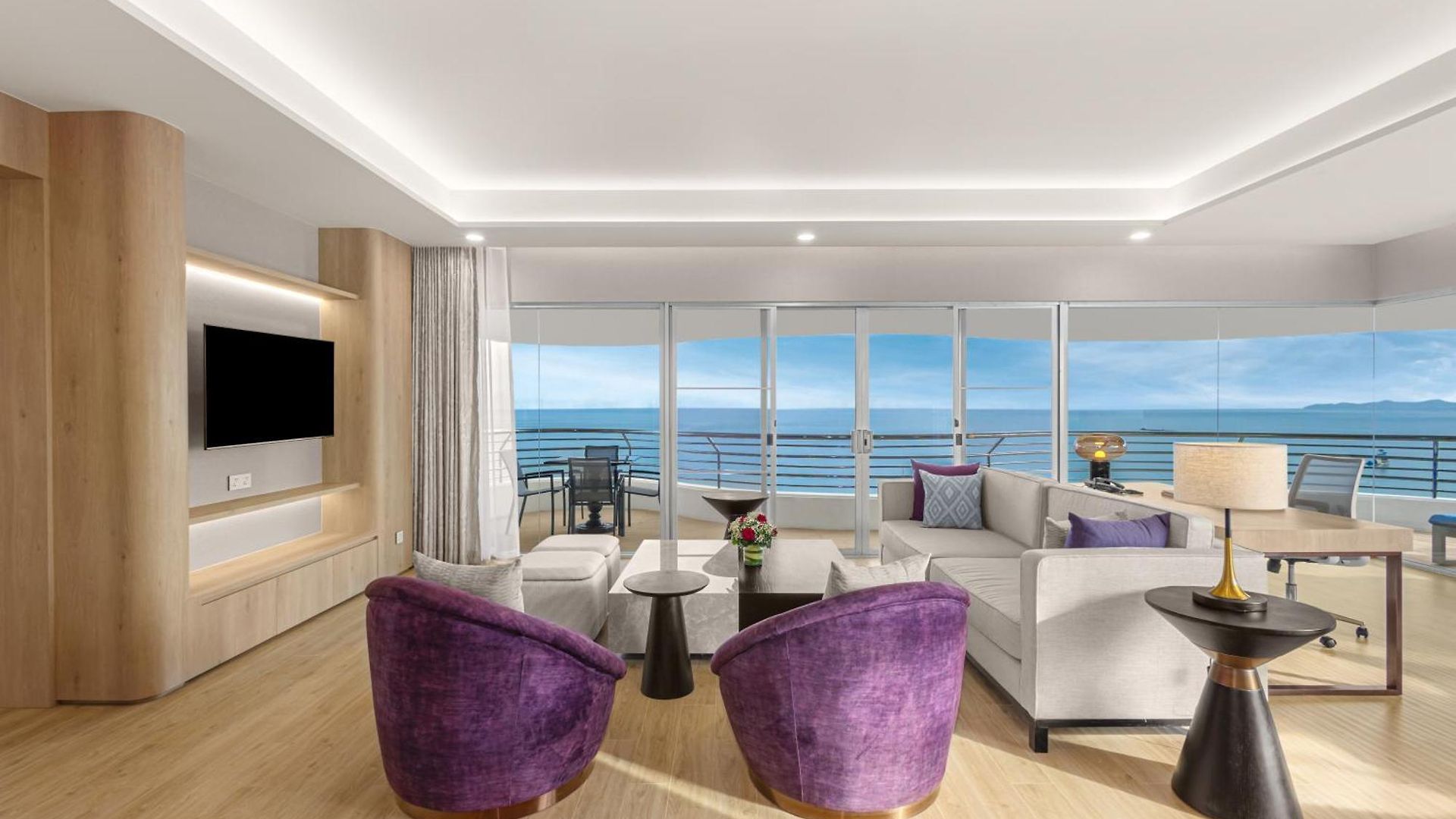 โรงแรม Royal Cliff Grand 5*