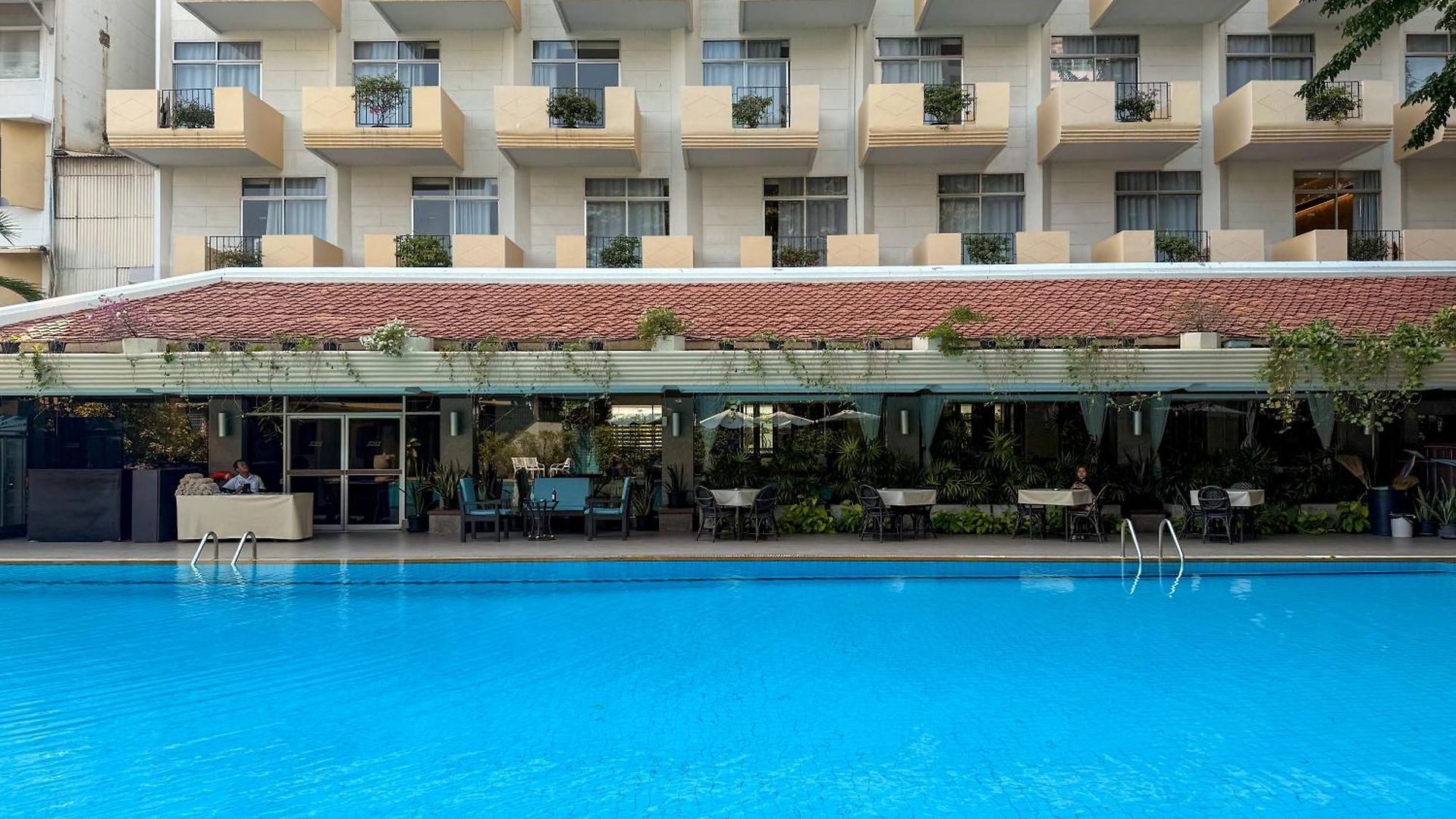 โกลเด้นบีชโฮเทล พัทยา Pattaya