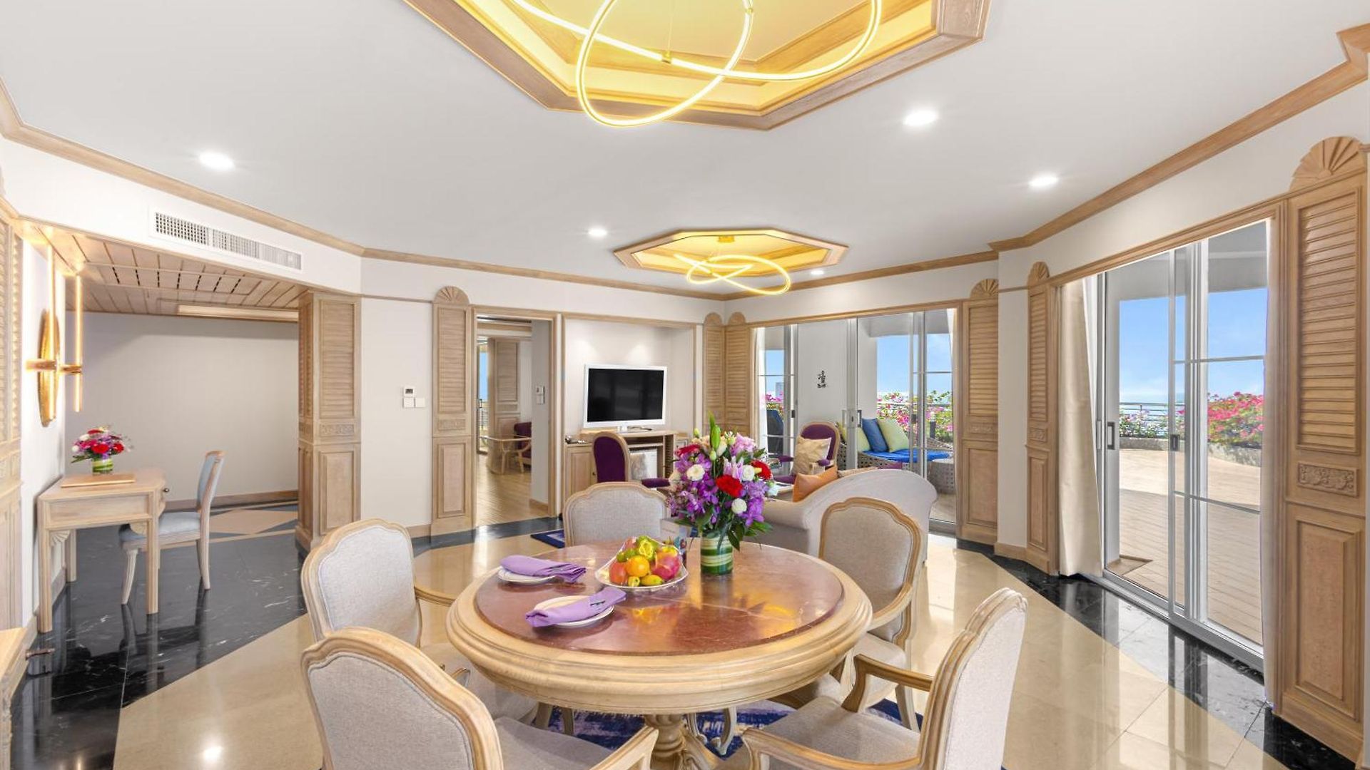โรงแรม Royal Cliff Grand