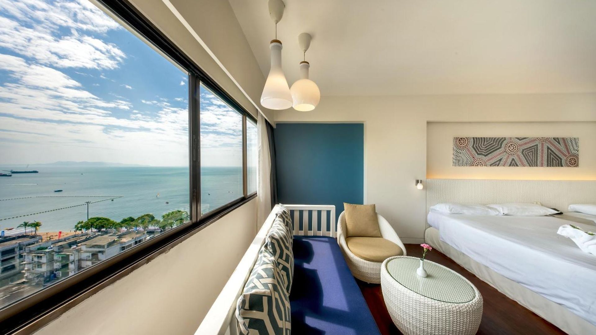 Jomtien Palm & - Family-friendly 5* Pattaya
