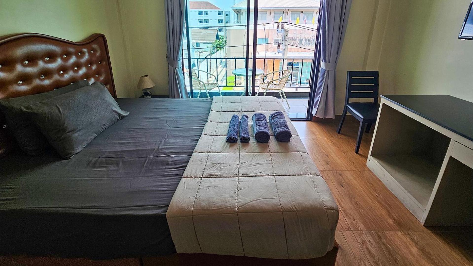 Smyrna อพาร์ทเม้น Pattaya