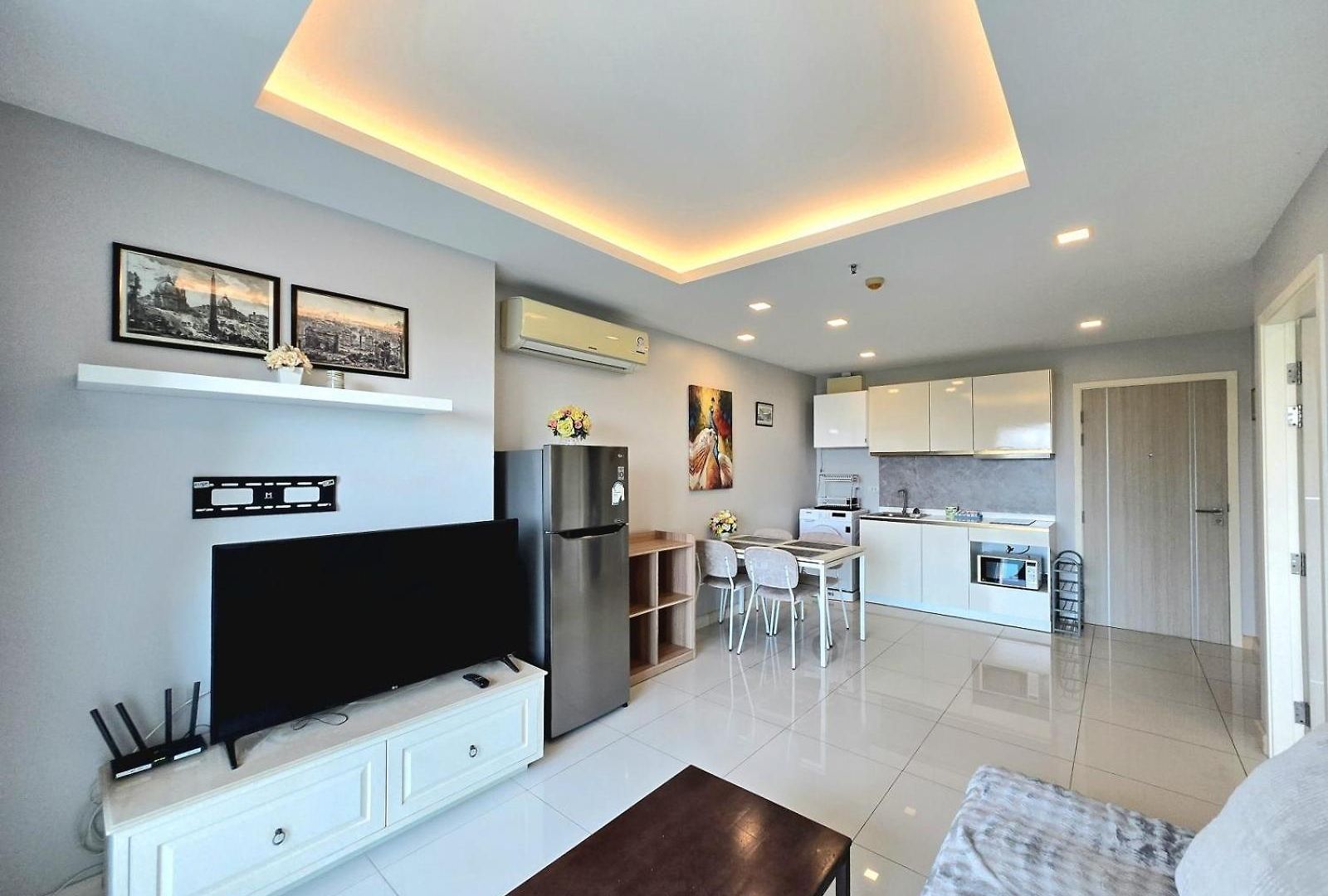 One Tower 84 By Thaiminatorpattaya *