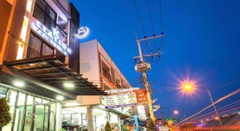 โรงแรม K Station 5*