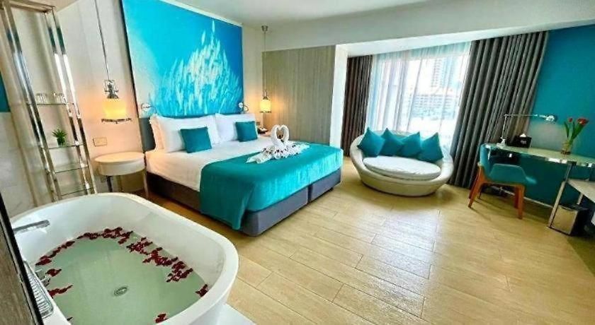 โรงแรม Grand Scenaria 4*