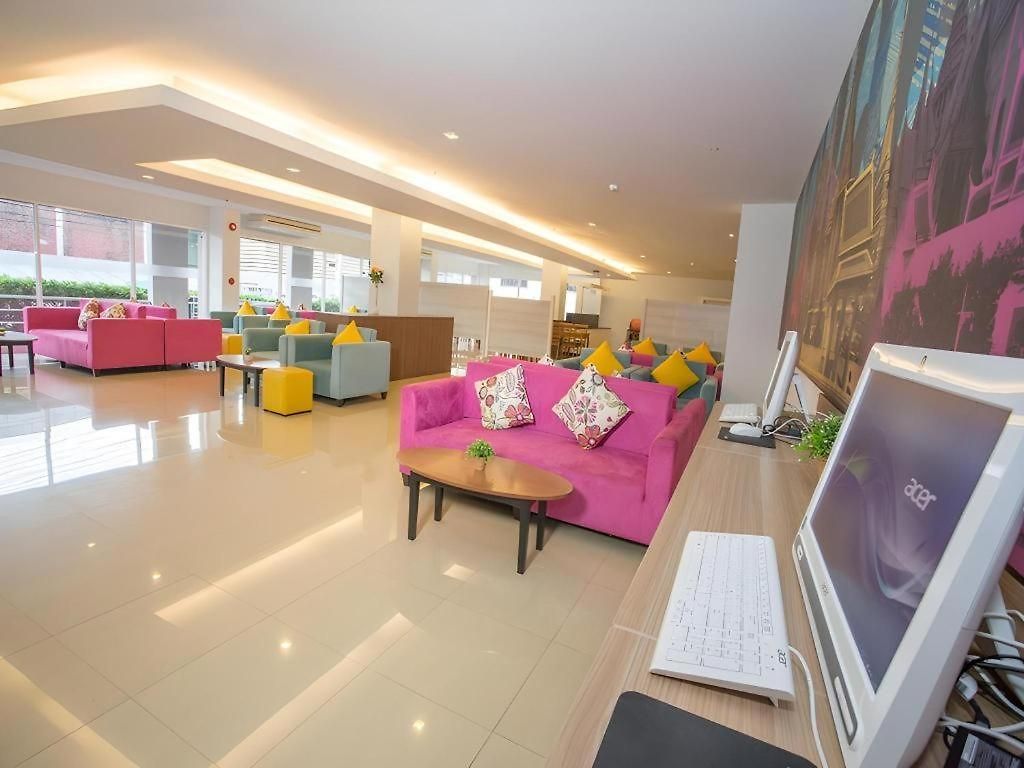 R-con @ Siam โรงแรม Pattaya