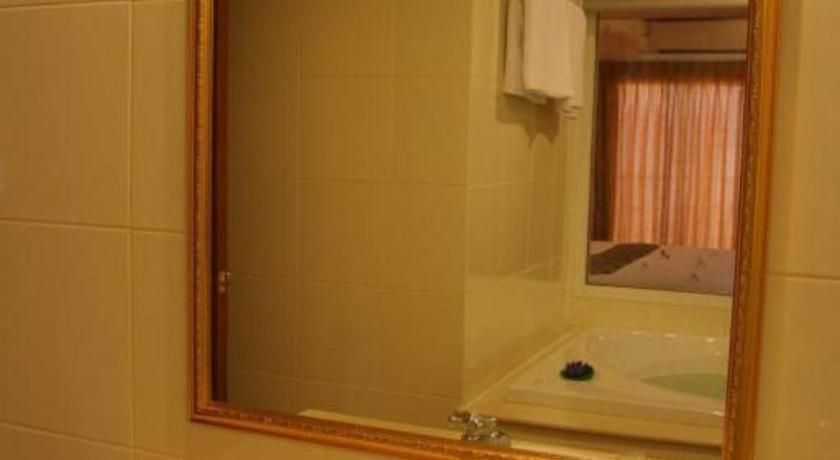 Siam Platinum