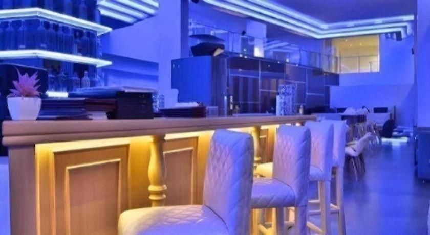 โรงแรม Mood 3*