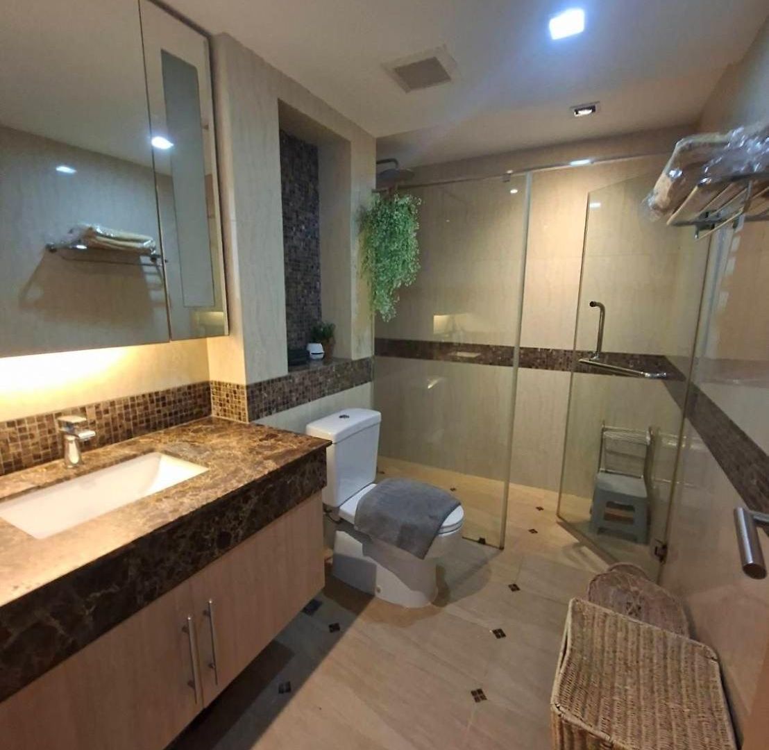 Stunning Unit Situated In *