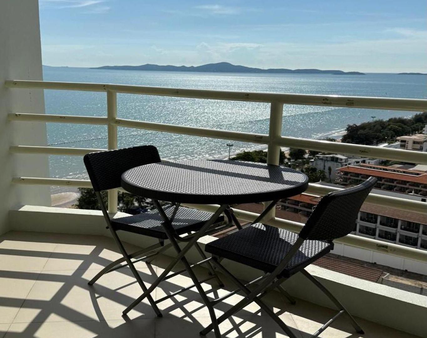 อพาร์ทเม้น View Talay 7 Seaview