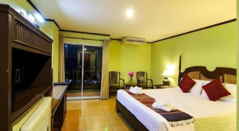 Phuphaya 4*