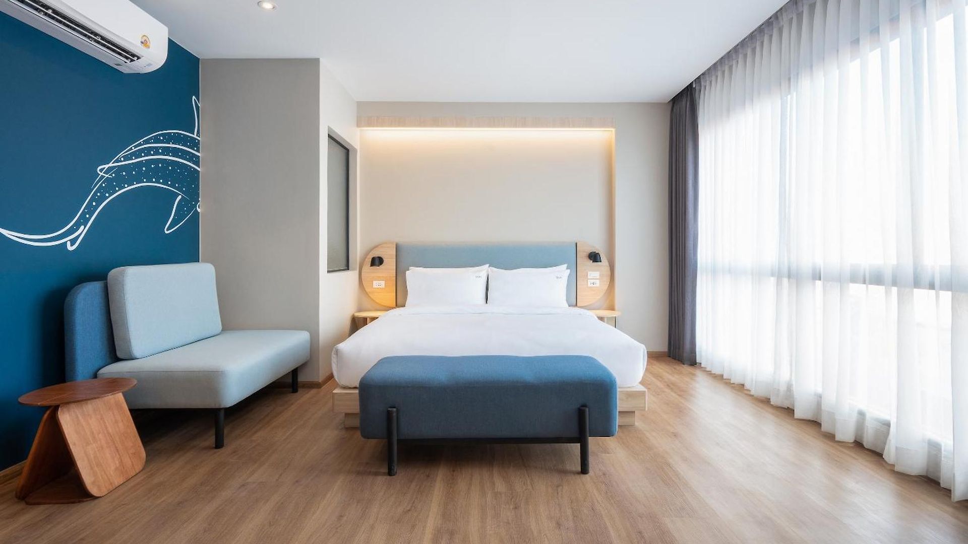 โรงแรม P-park 4*