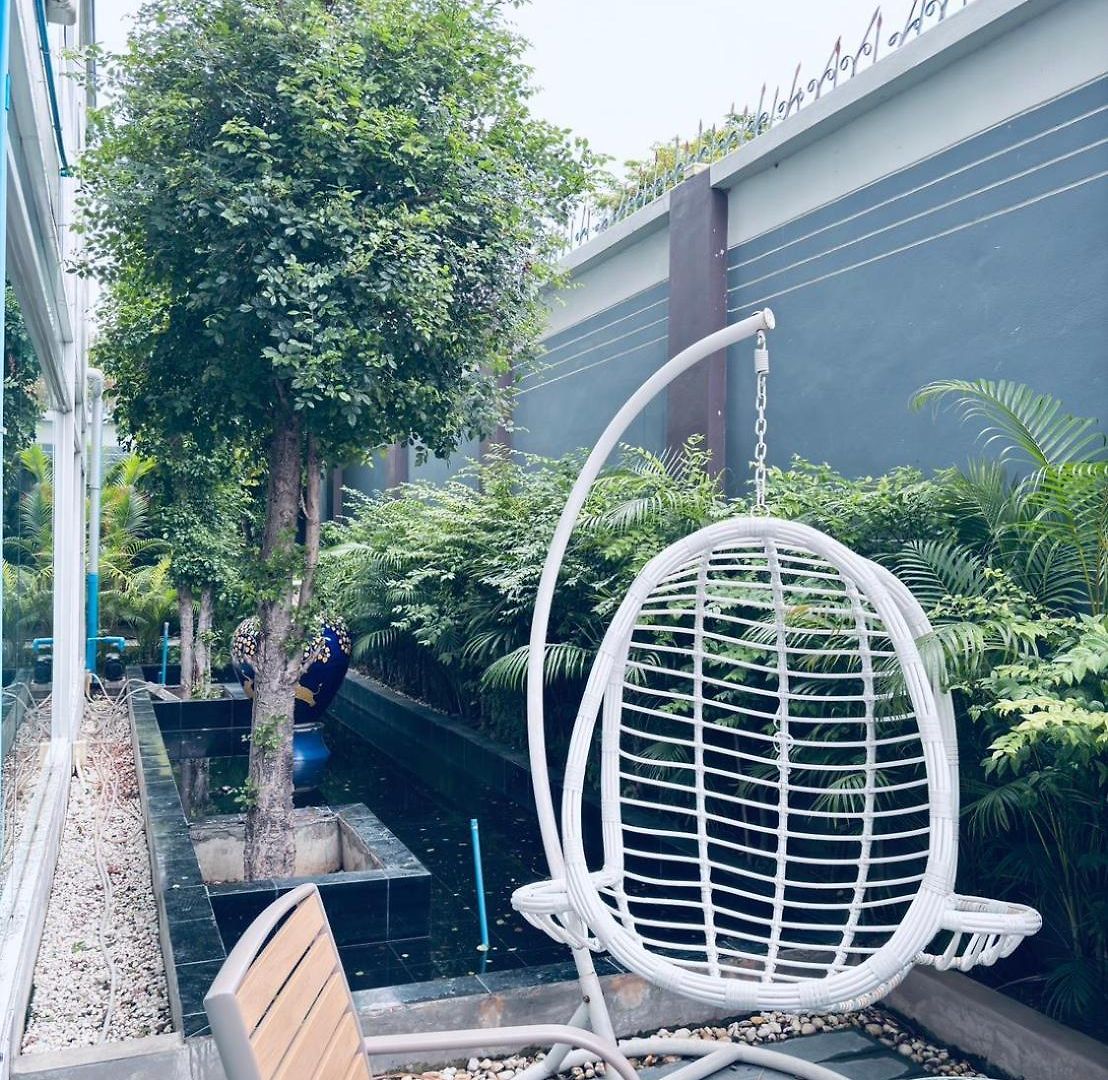 Dday Luxury By D-eco Wellness Centre โรงแรม 4*