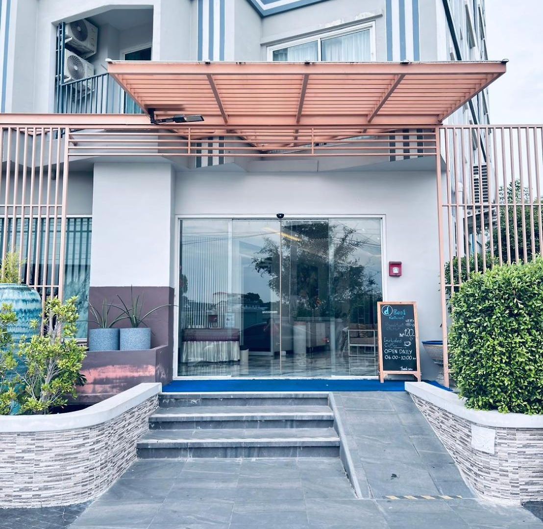 Dday Luxury By D-eco Wellness Centre โรงแรม