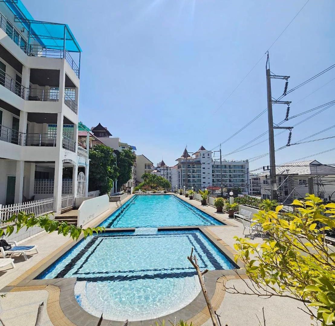 M&m Rooftop Pattaya