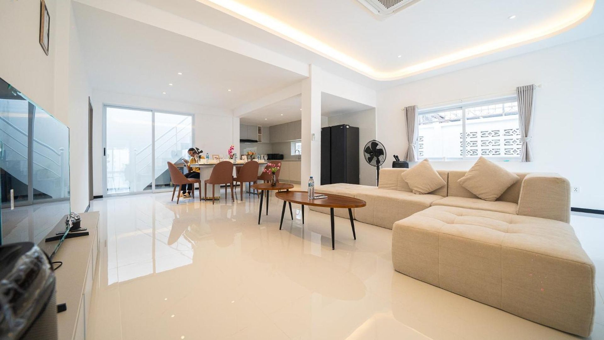 Wonderland Moonstone 4 Bedroom Luxury Pool