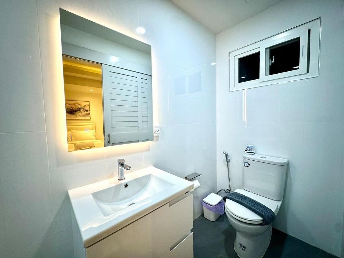 วิลล่า 129 Wongamat, 4br, 300m From