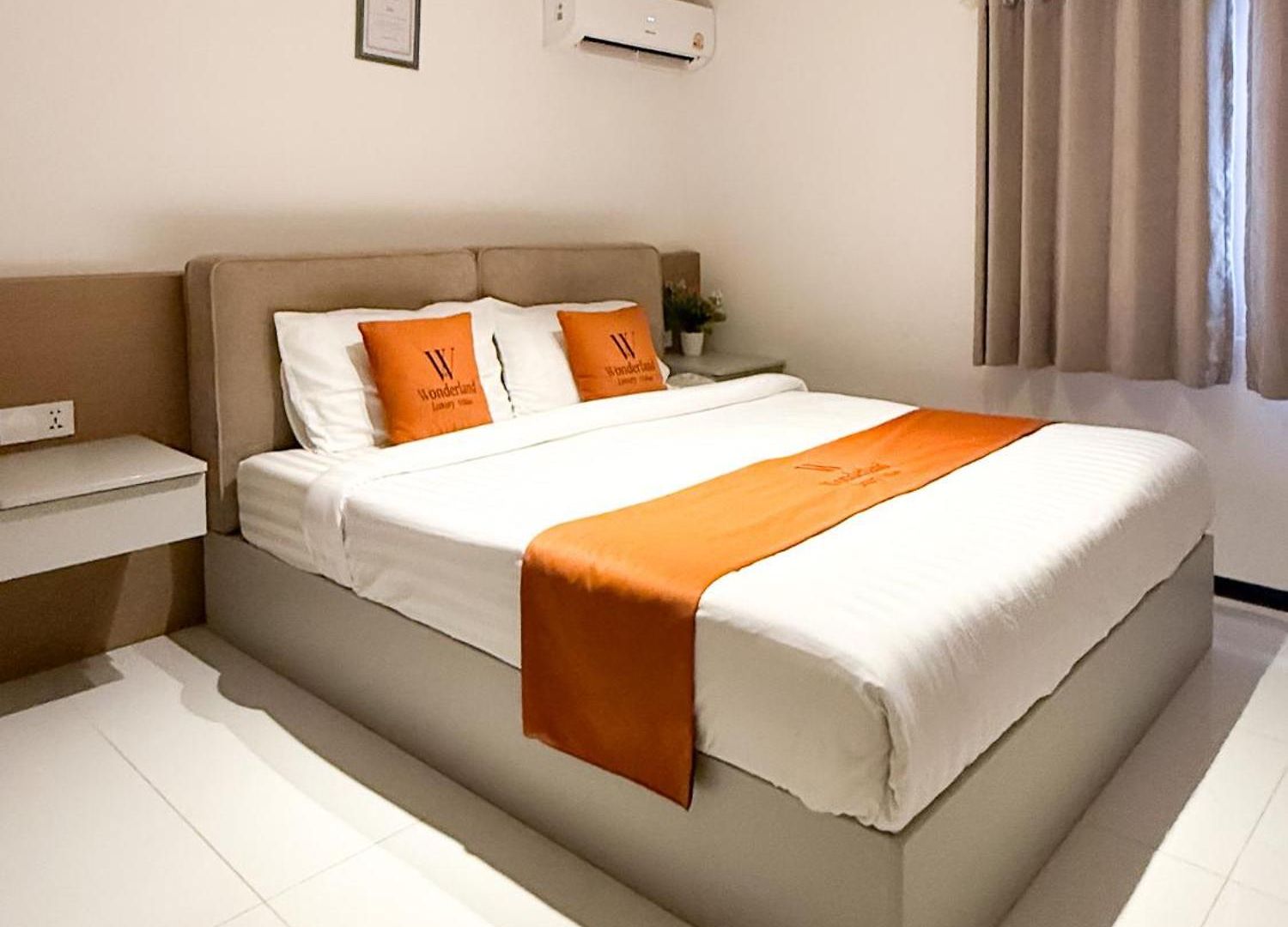 Villa Wonderland Moonstone 4 Bedroom Luxury Pool *