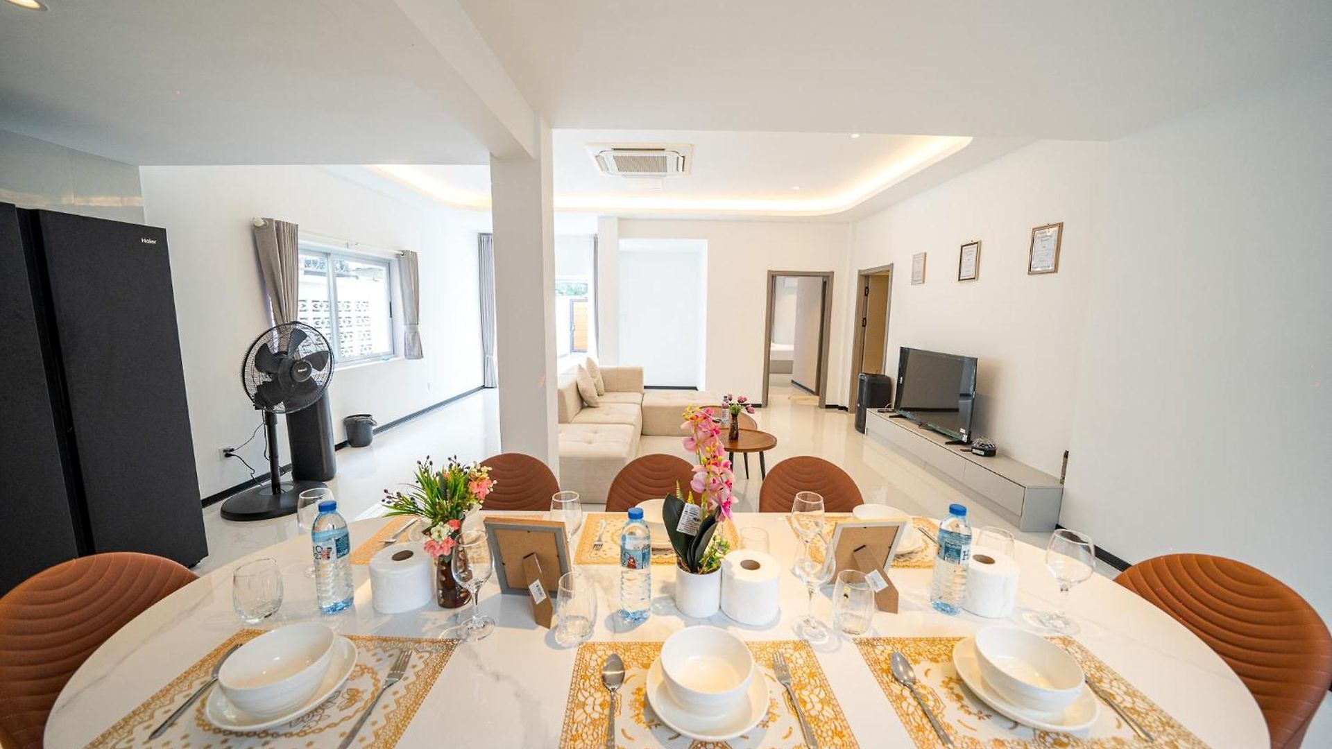 Wonderland Moonstone 4 Bedroom Luxury Pool Pattaya