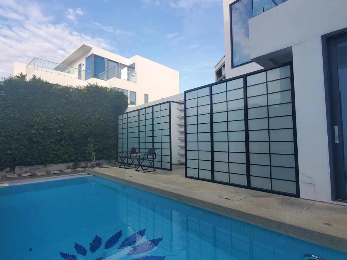 Yishu 8br Pool 한국어 가능 วิลล่า Pattaya