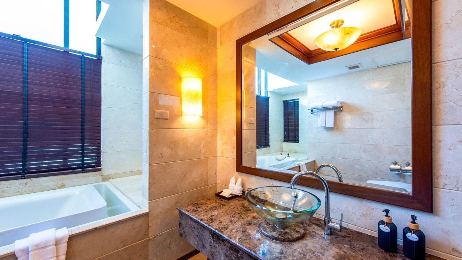 รีสอร์ท Garden Cliff And Pattaya