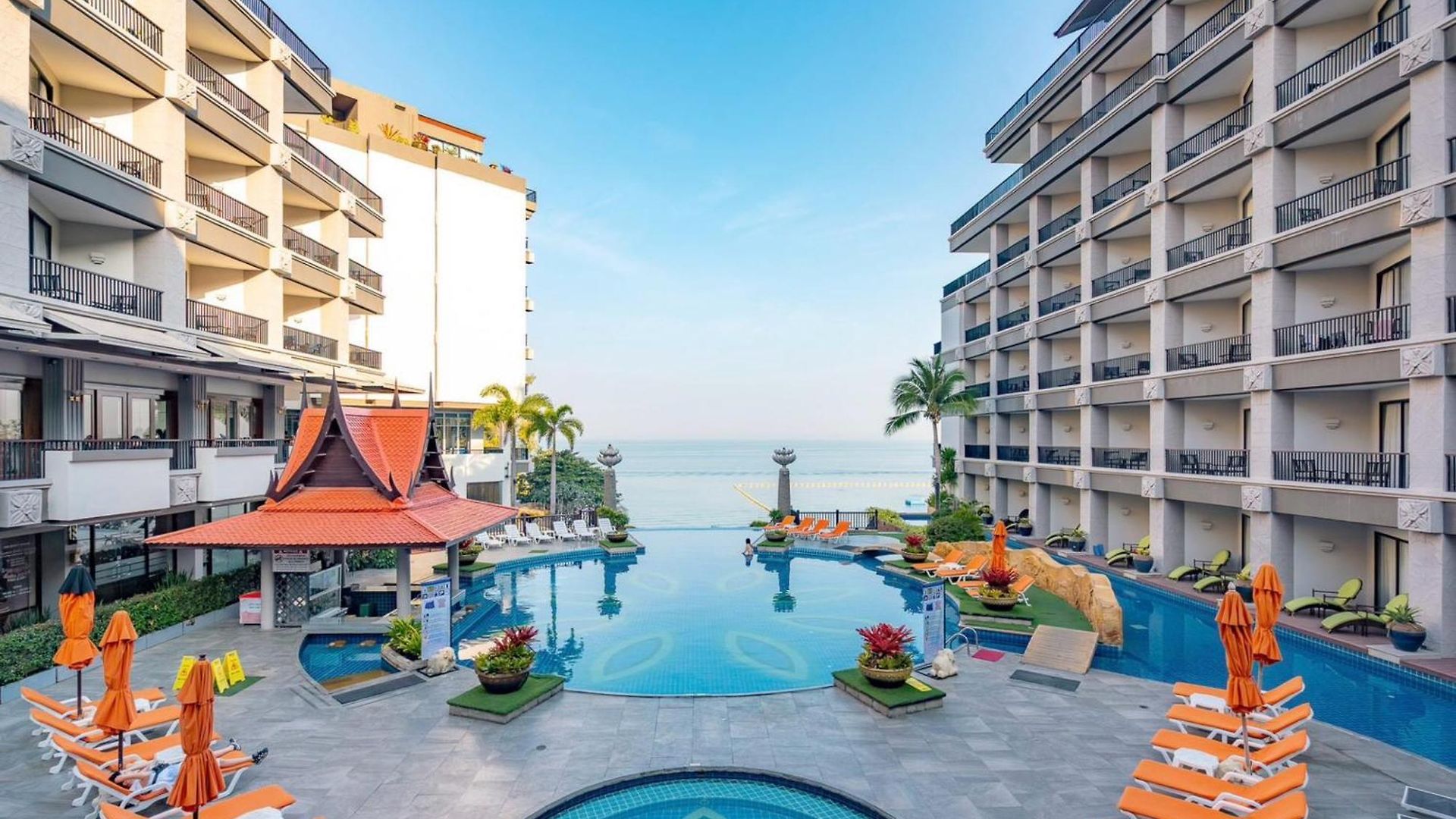 Garden Cliff And รีสอร์ท Pattaya