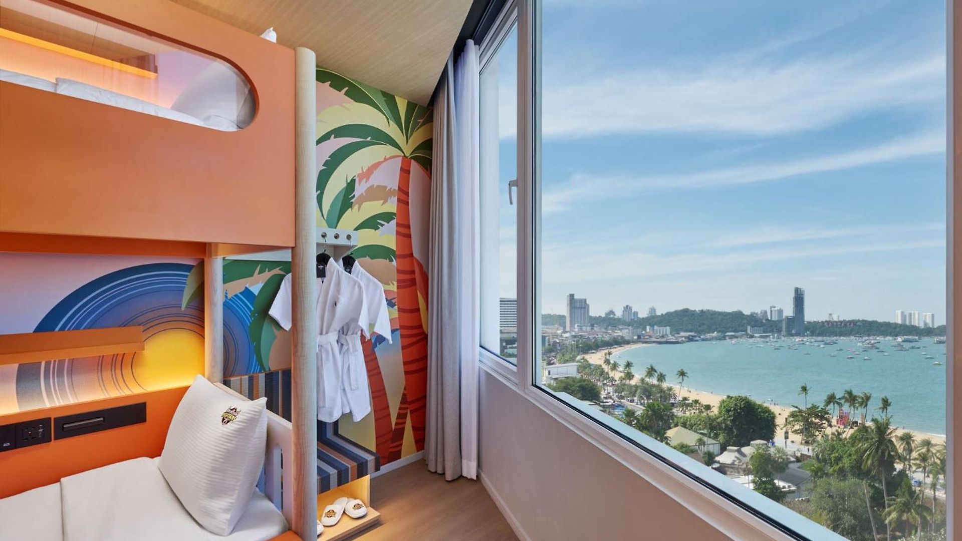 Hard Rock (adults Only) 4*
