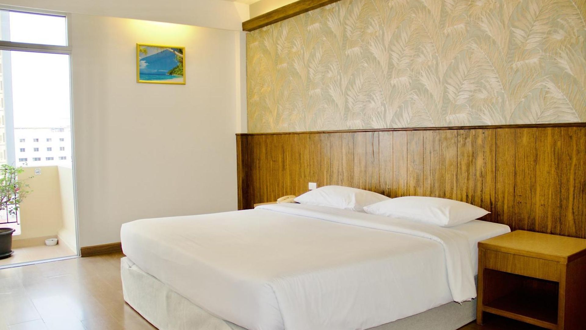 โกลเด้นบีชโฮเทล พัทยา 4* Pattaya