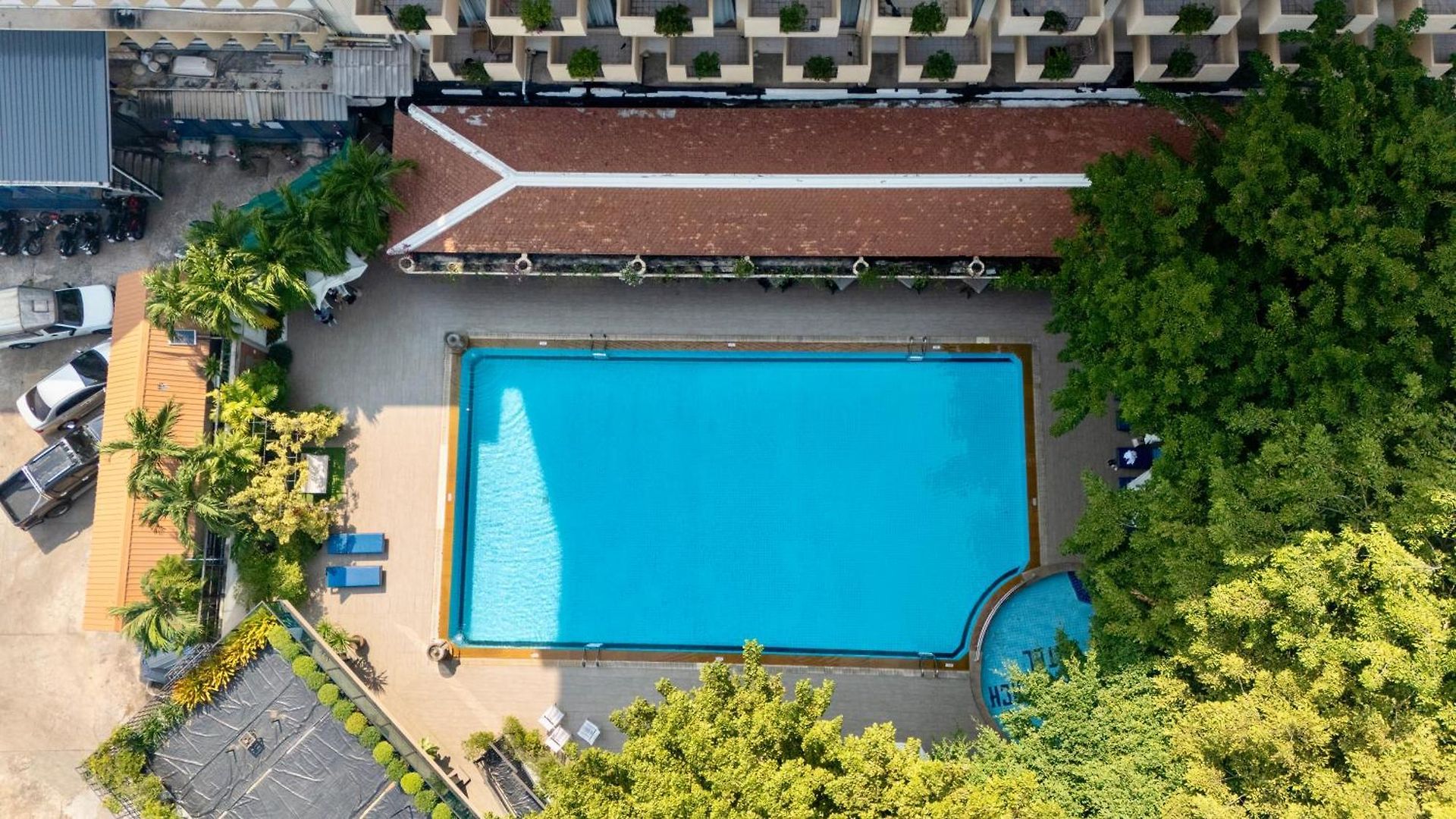 โรงแรม โกลเด้นบีชโฮเทล พัทยา Pattaya