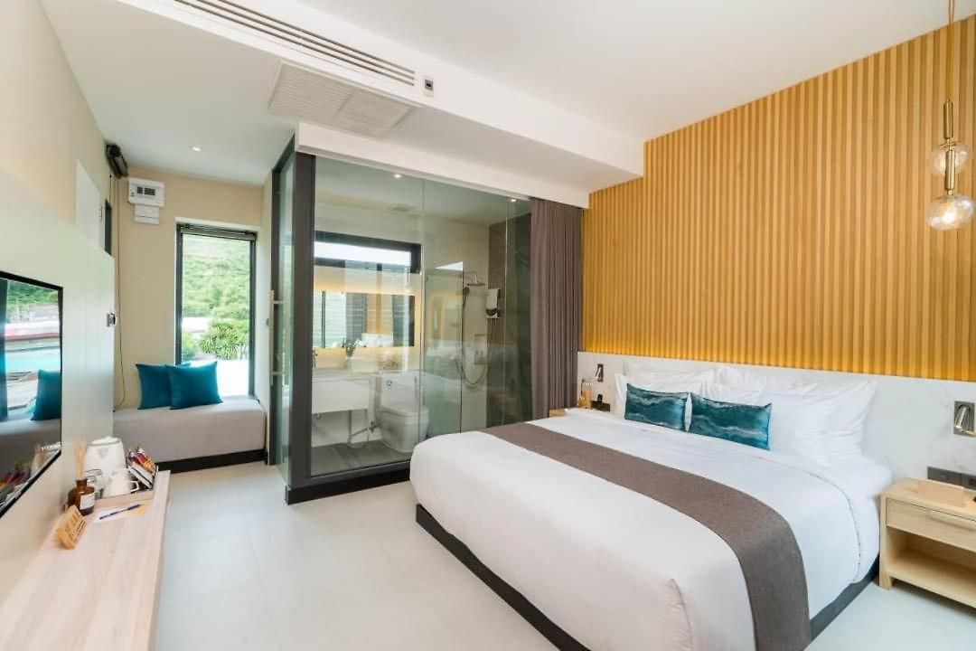Mila Kohlarn มิ-ลา เกาะล้าน โรงแรม *