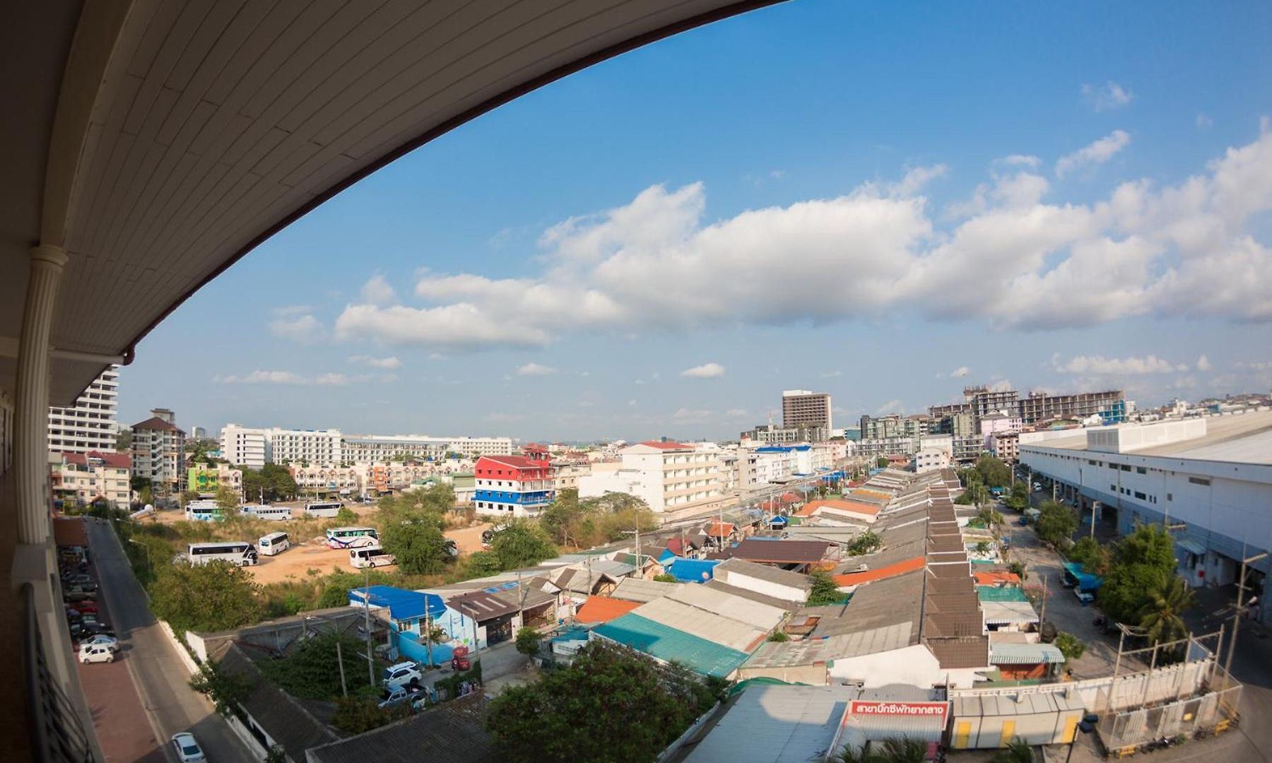 นาวิน แมนชั่น 2 Navin Mansion 2 โรงแรม