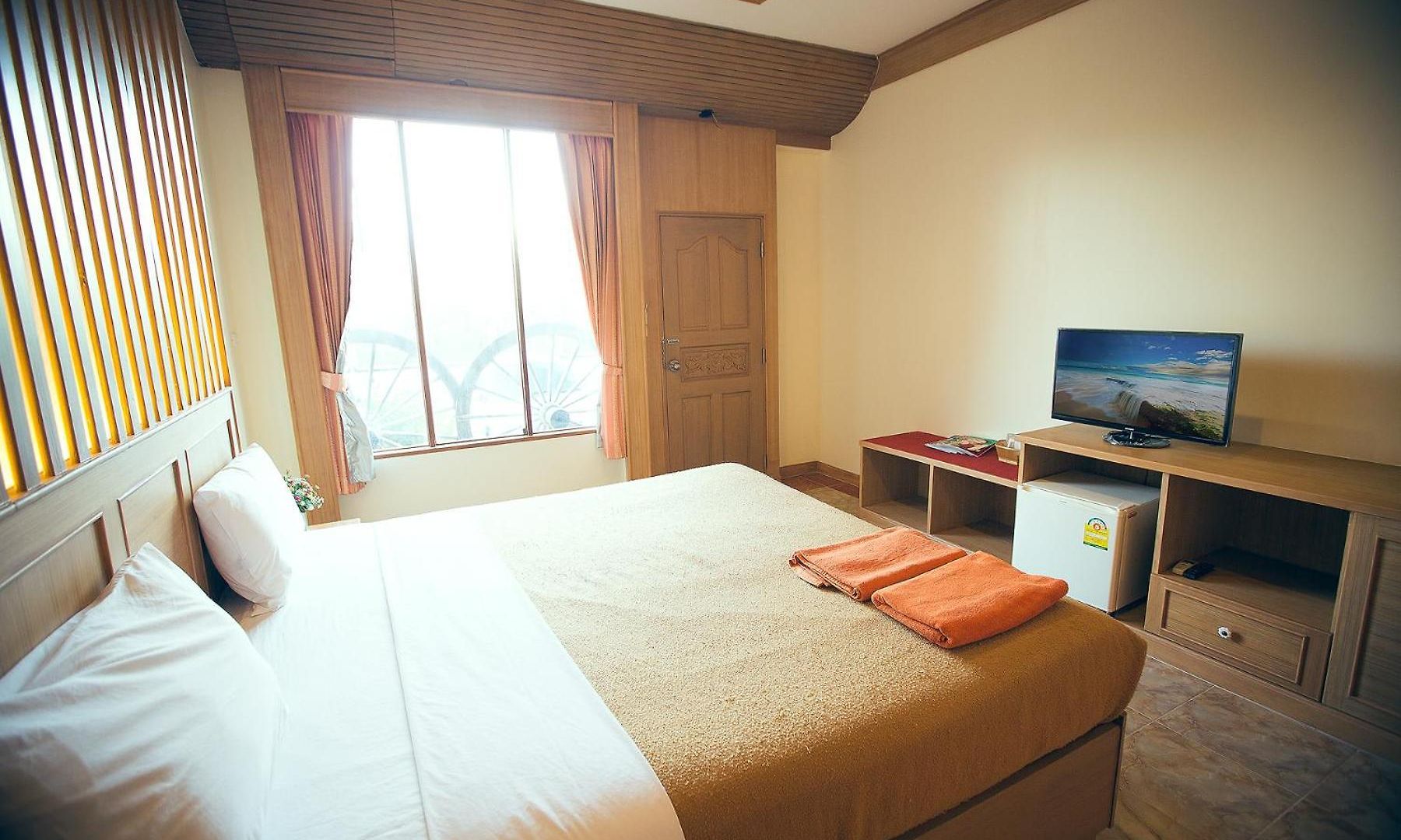 นาวิน แมนชั่น 2 Navin Mansion 2 โรงแรม