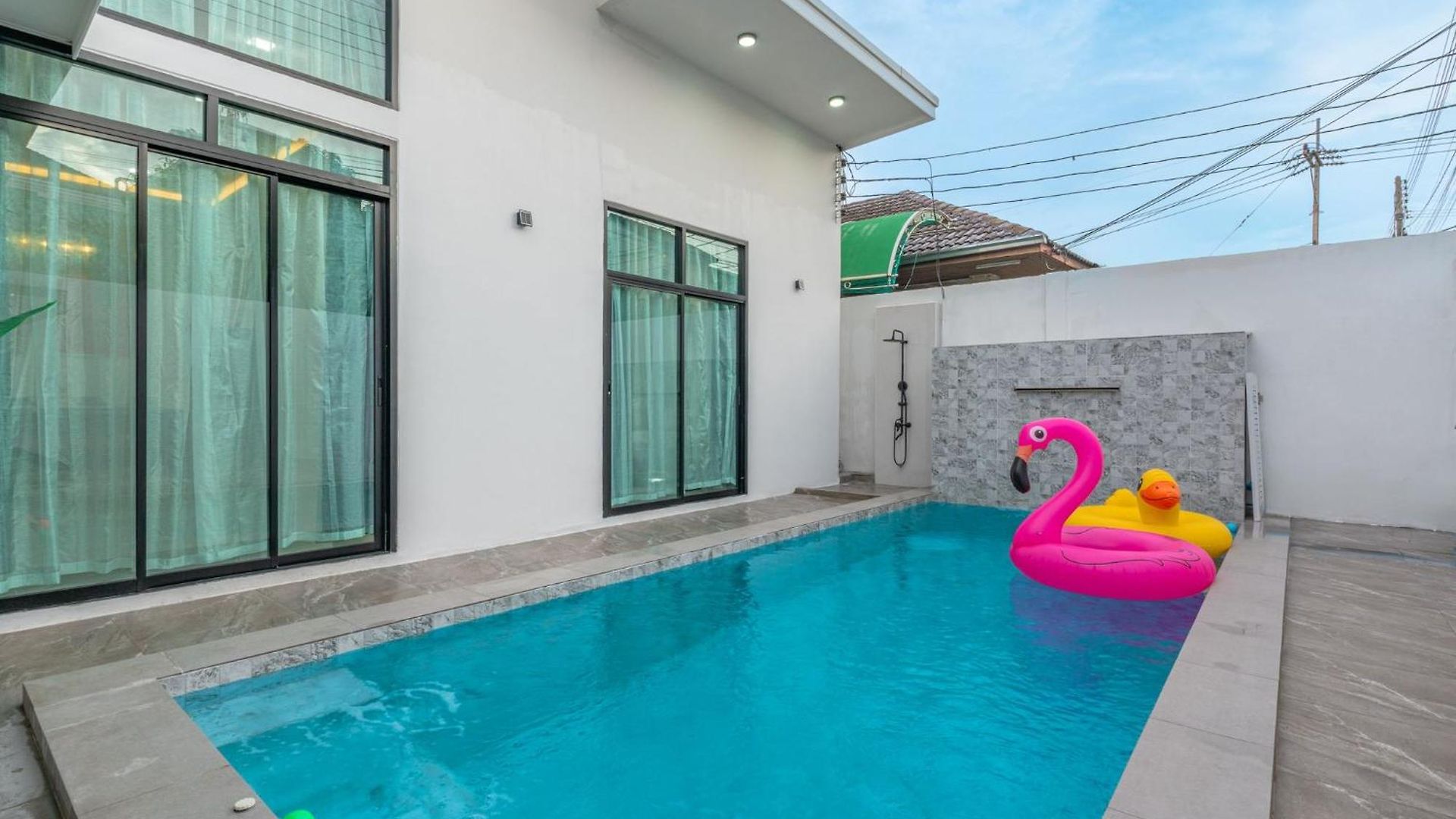 Luxury 3br Private Pool Near Walking Street Pattaya