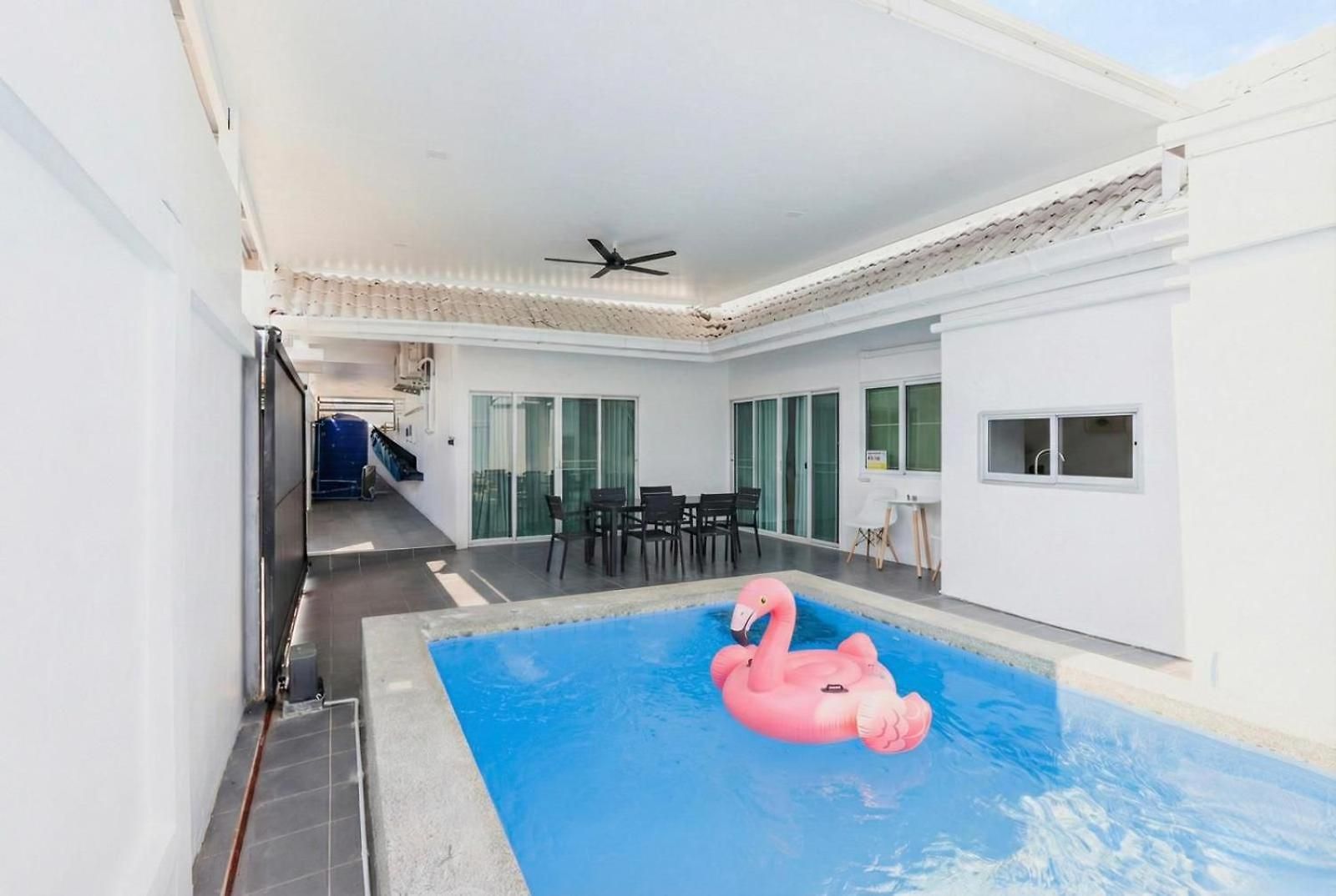วิลล่า Indiluxe Pool