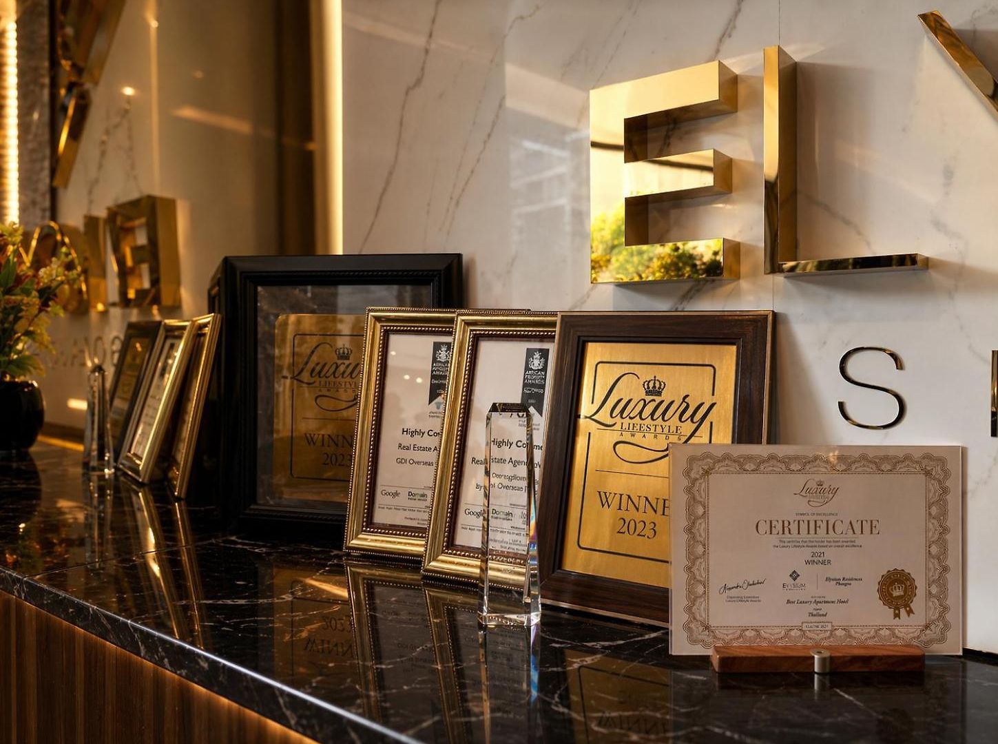 The Elysium Pratumnak - By Shg อพาร์ตโฮเทล Pattaya