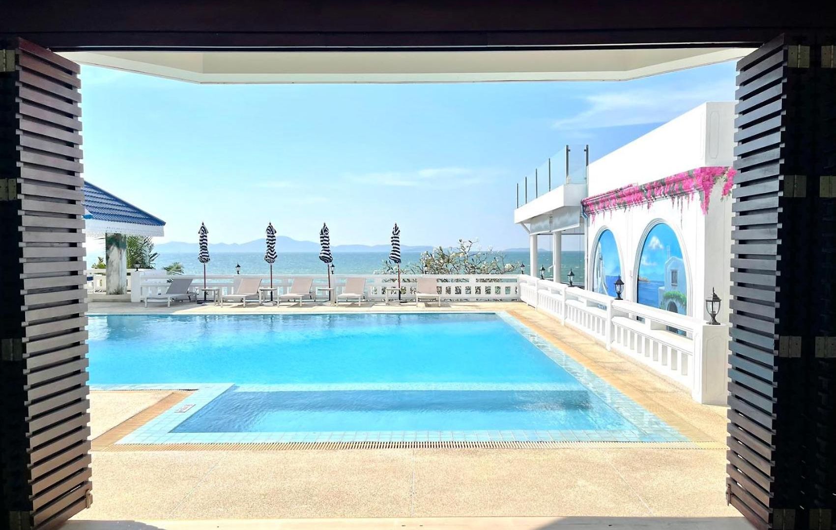 โรงแรม 秘狗nova Pattaya