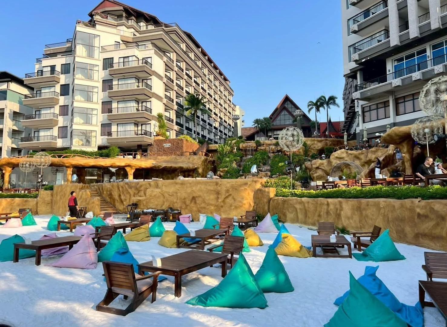 รีสอร์ท Garden Cliff And Pattaya