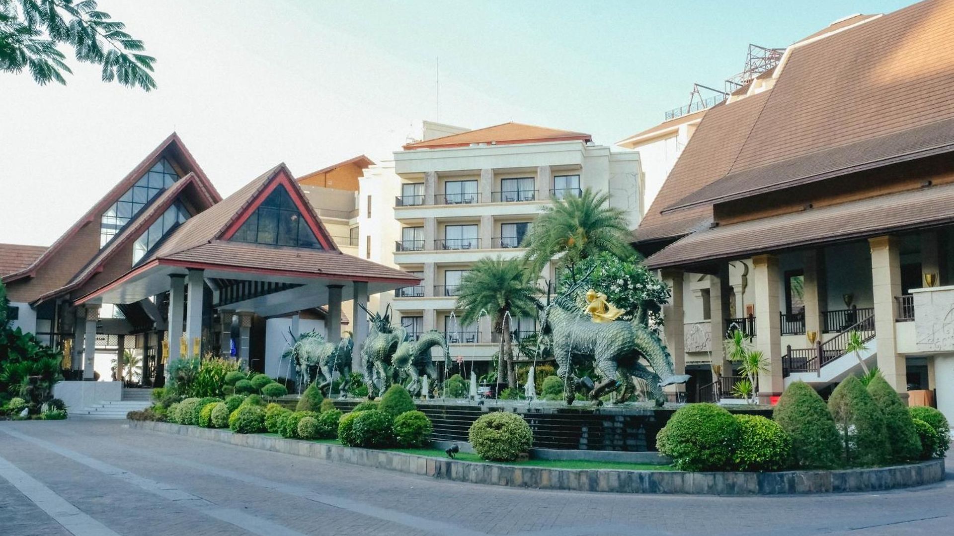 Garden Cliff And รีสอร์ท Pattaya