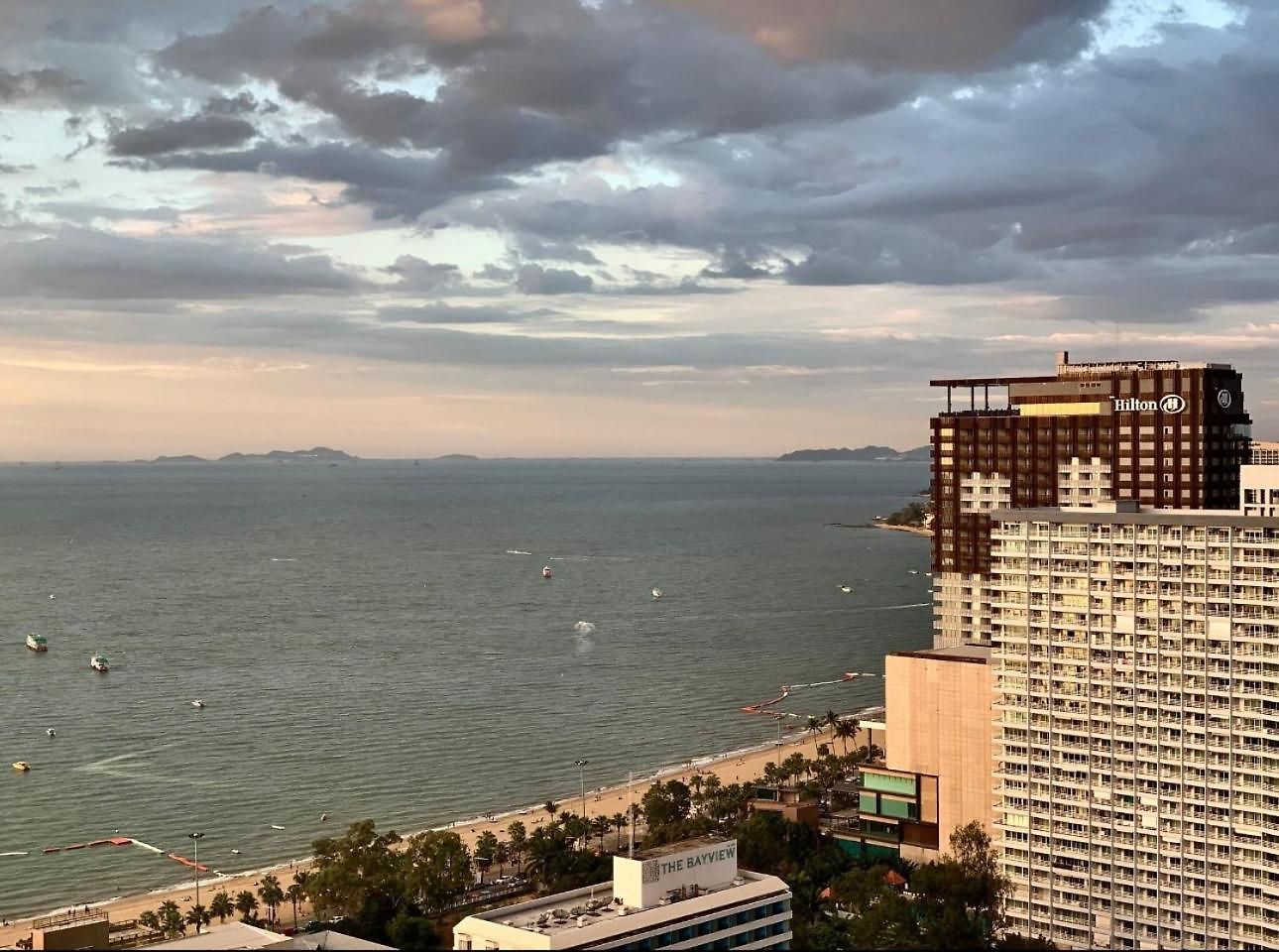 502 Edge 25th Floor Sea View With King Size Bed 4*