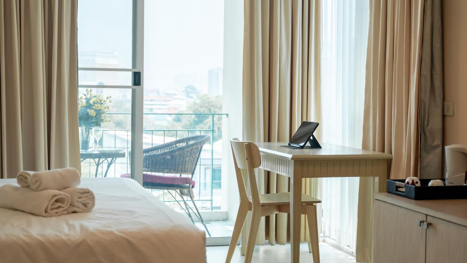 โรงแรม Shamrock 3*