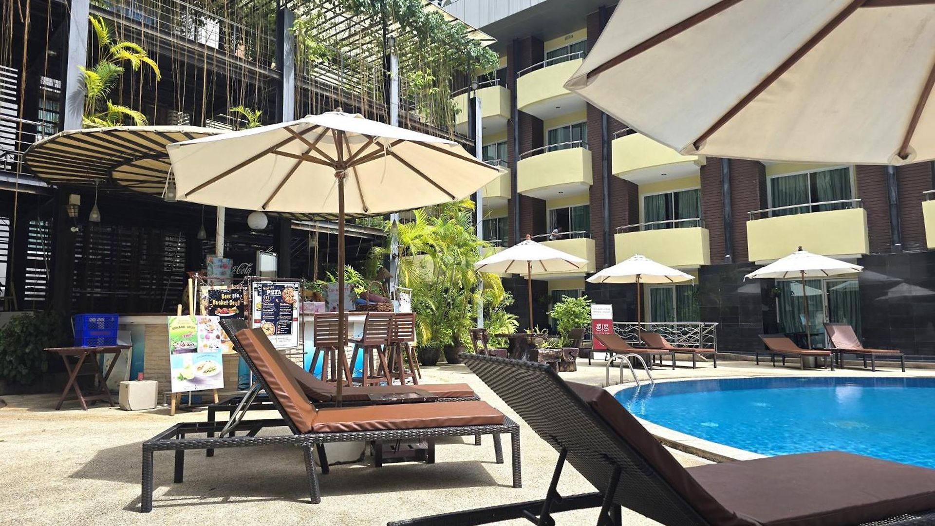 บารอน บีช โรงแรม 4*