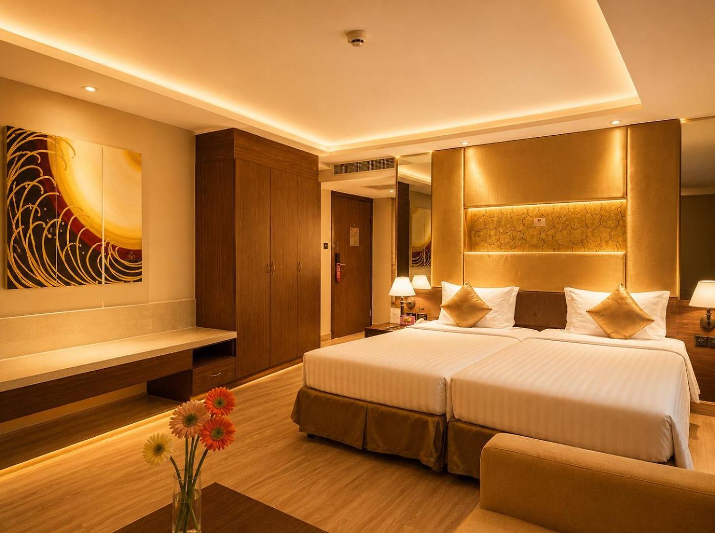 Nova Gold โรงแรม Pattaya