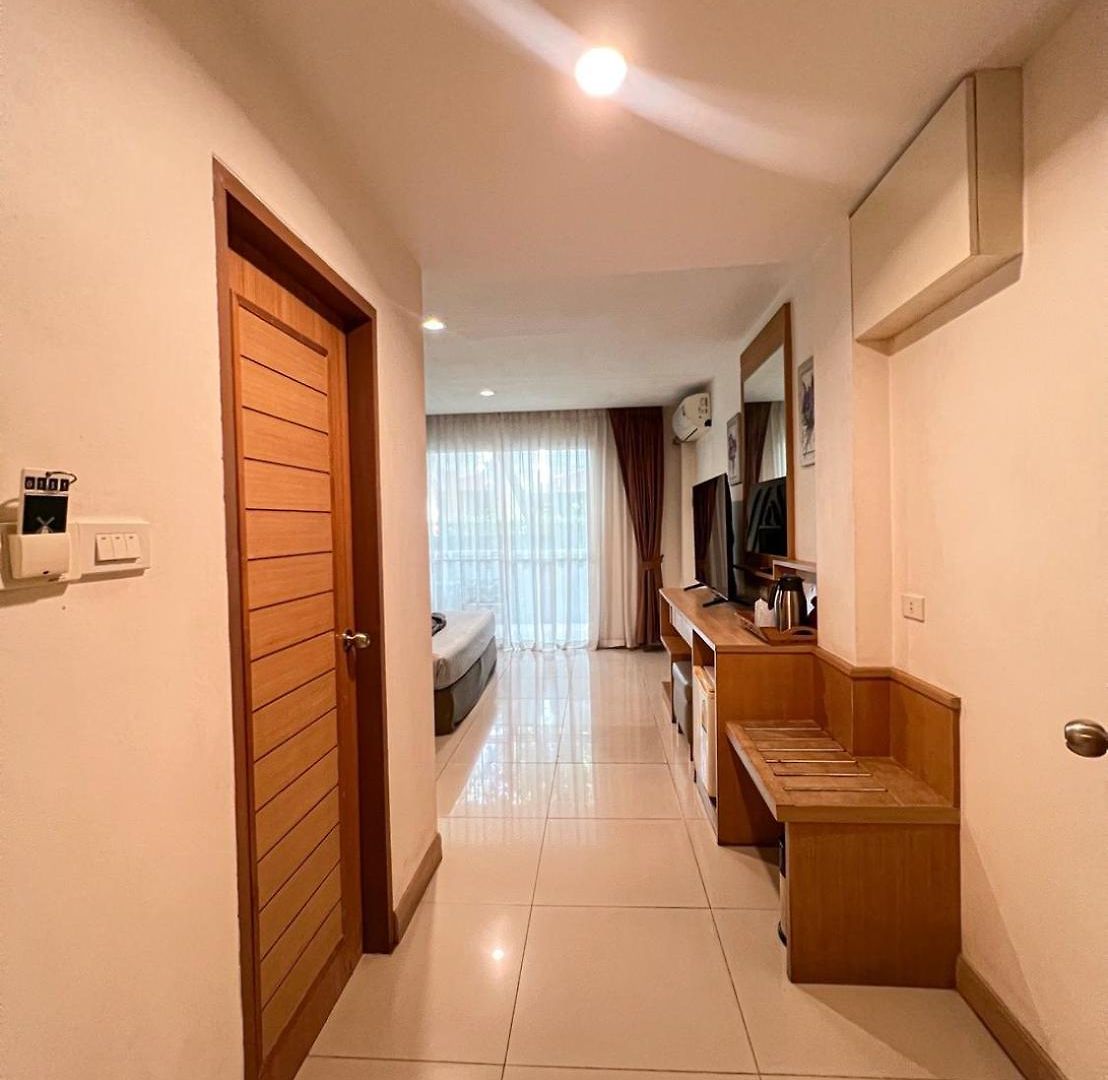 วินด์มิลล์รีสอร์ทโฮเทล พัทยา โรงแรม