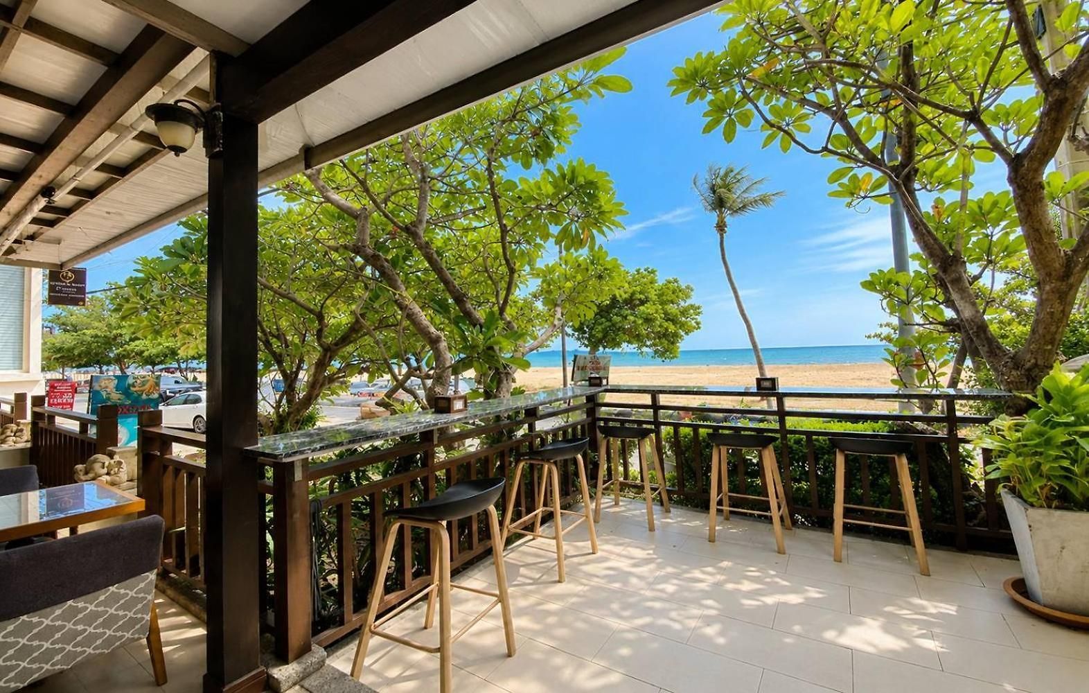 Hotel Royal Thai Pavilion Jomtien 4*