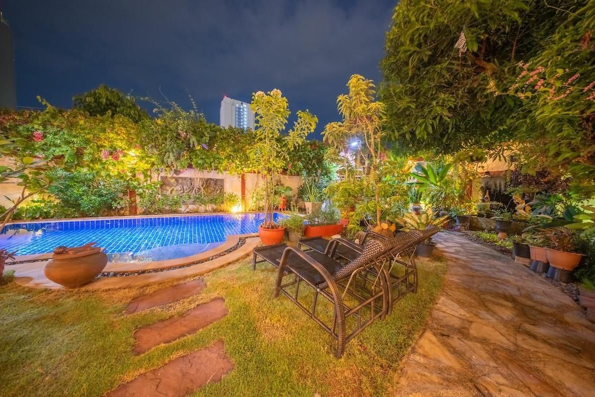Orchid House Pattaya, Totally Private Pool Pattaya